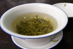 Green tea trumps rivals for antioxidant and antimicrobial properties