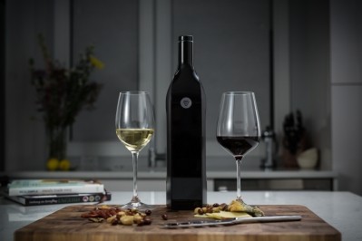 The smart wine bottle lets drinkers try multiple varieties of wine, without fear of spoilage, says Kuvée