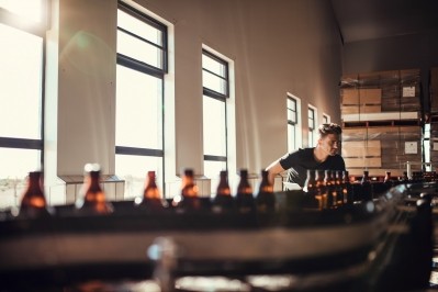 Minority investments from foreign brewers, craft beer alliances, and private equity deals give craft brewers the ability to grow while maintaining their craft credibility, according to Rabobank. ©GettyImages/jacoblund