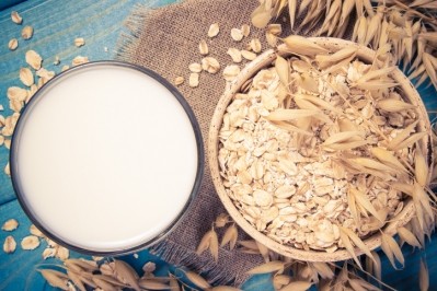 Co-fermenting cow's milk and oats boosts their nutritional profile and has a "desirable" flavor, say Quaker Oats R&D scientists. © GettyImages/morisfoto