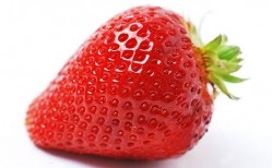Researchers reveal how to make vital straberry aroma compound